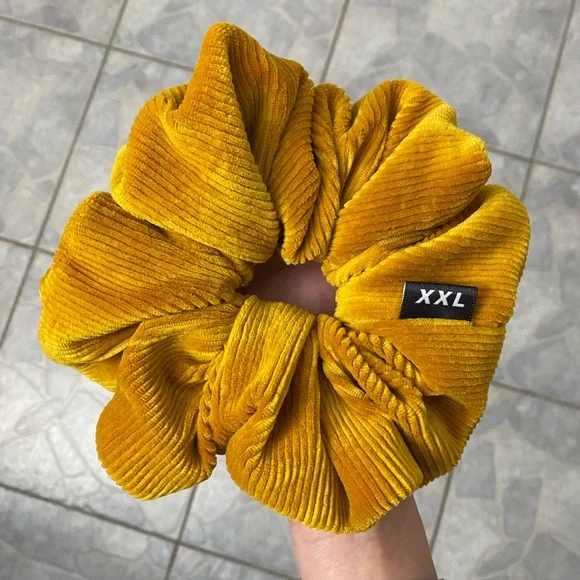 Velvet Oversized Scrunchie - Picture 2 of 2